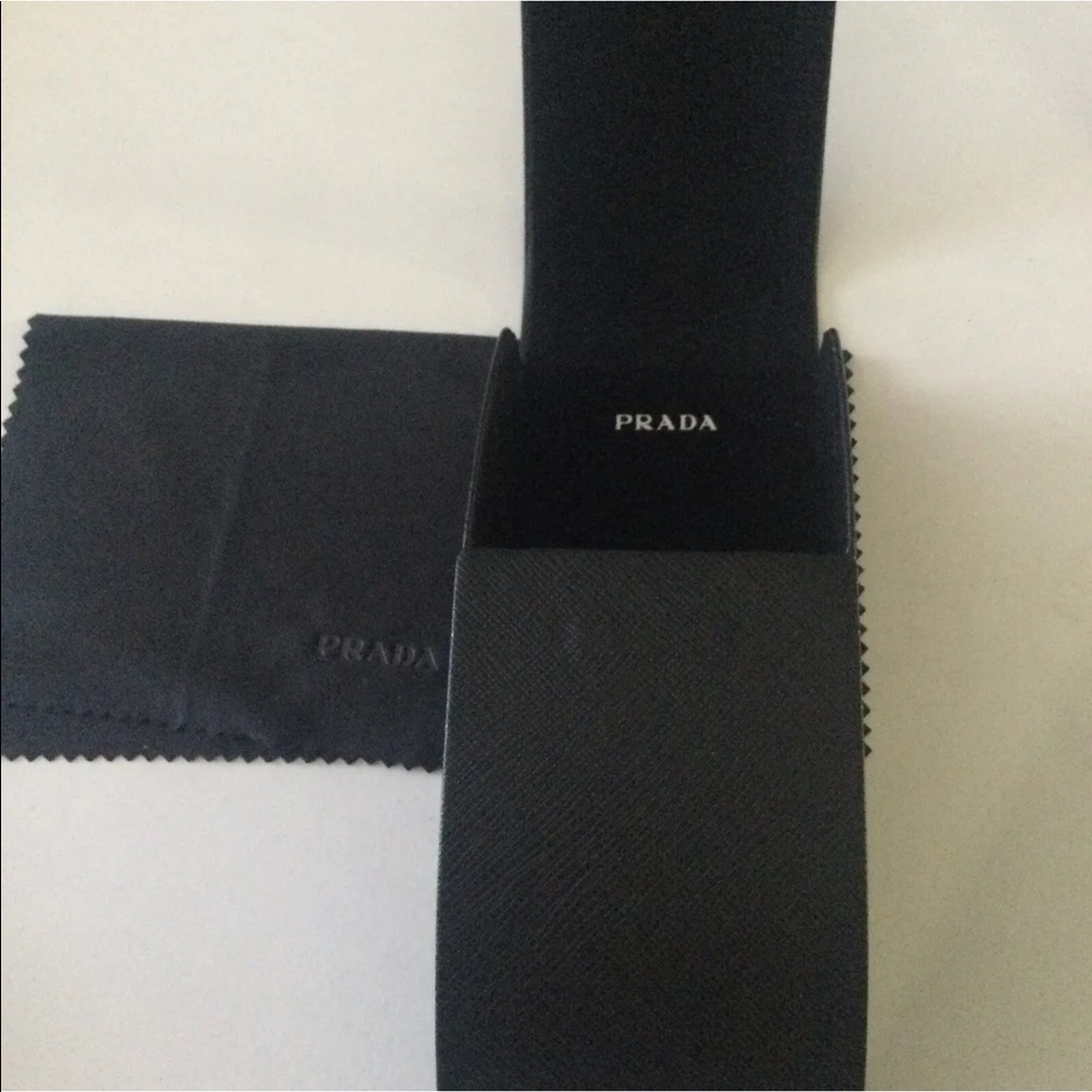 PRADA BLACK SUNGLASSES CASE MAGNETIC CLOSE WITH CLEANING CLOTH NEW